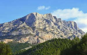Rando Sportive - Traversée de la Montagne Sainte-Victoire au départ du Col des Portes - Sortie 1